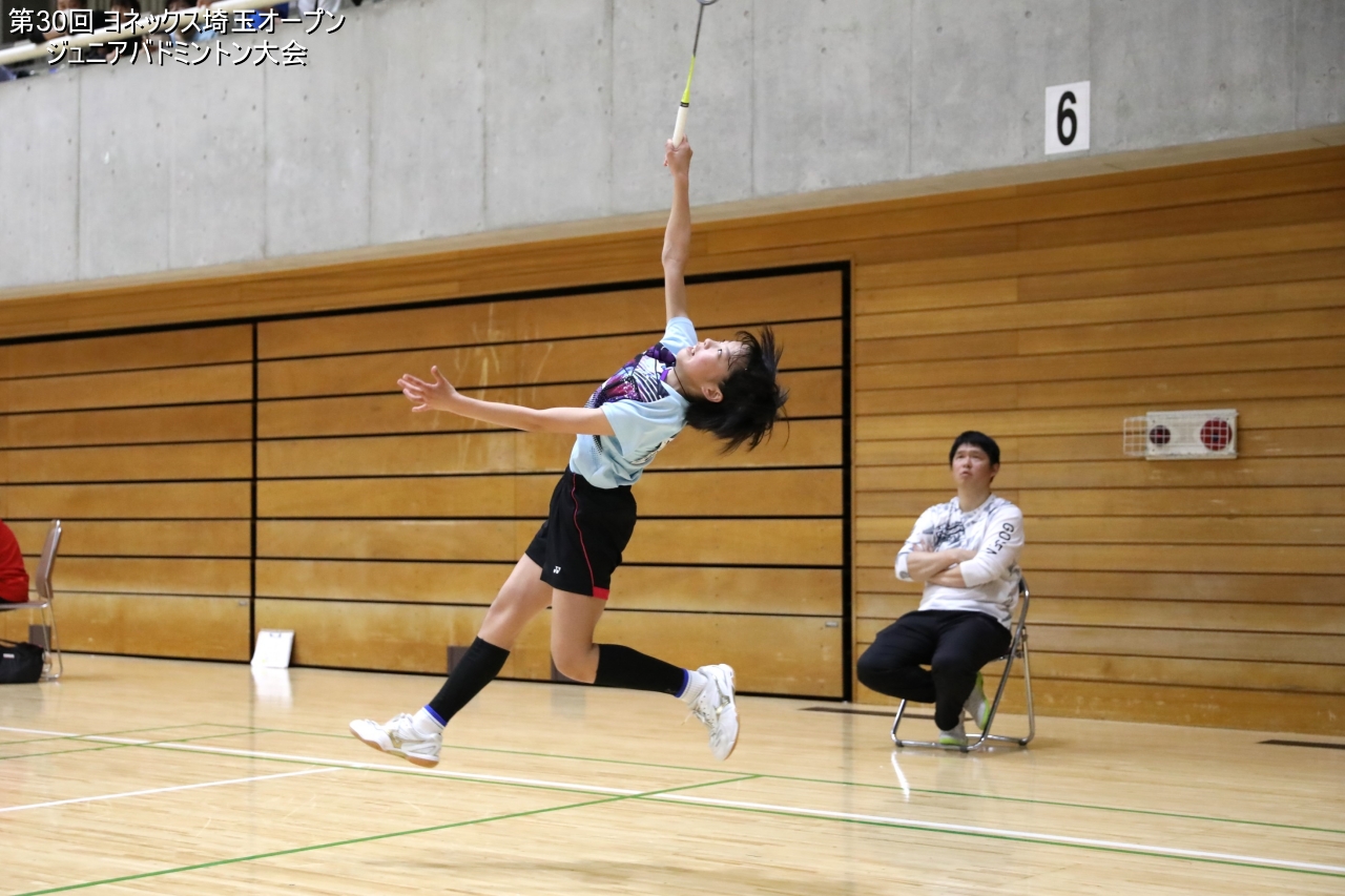 第30回 ヨネックス埼玉オープンジュニアバドミントン大会 決勝戦プレー写真